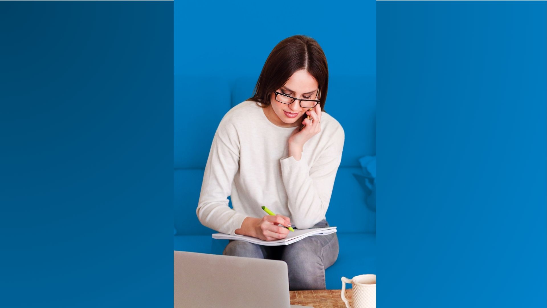 Home business owner using computer and Vibrant Broadband
